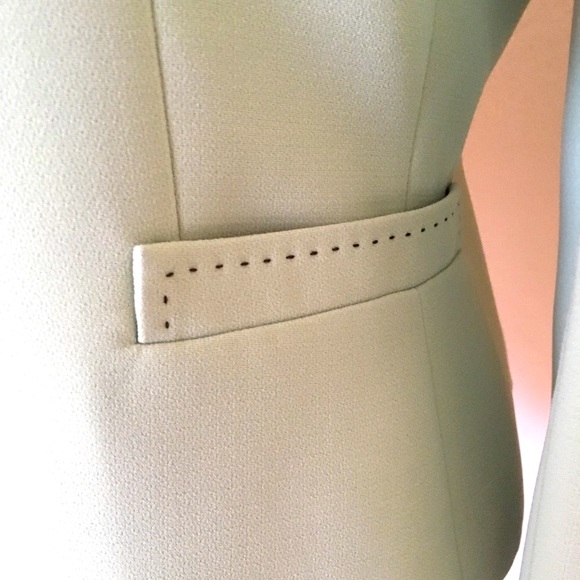 Tahari blazer jacket tailored look 3 button blazer - Picture 3 of 8